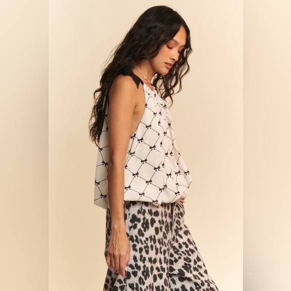 Davi & Dani Ribbon Checker Printed Tie Halter Neck Blouse Top🆕 - Picture 6 of 8
